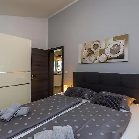 Kuca Za Odmor Lilly Вилла *