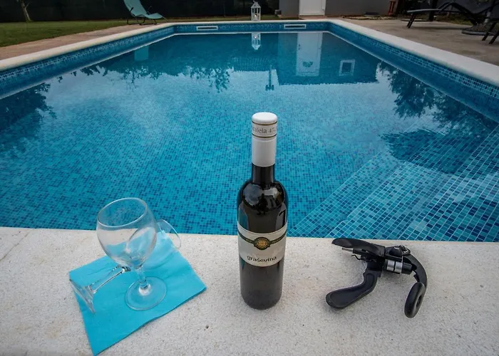 빌라 Kuca Za Odmor Lilly 풀라