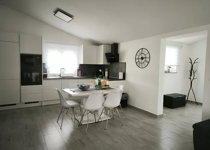 Kuca Za Odmor Lilly 빌라