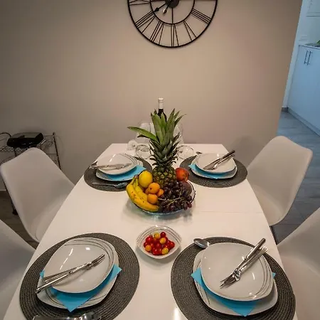 Kuca Za Odmor Lilly Póla