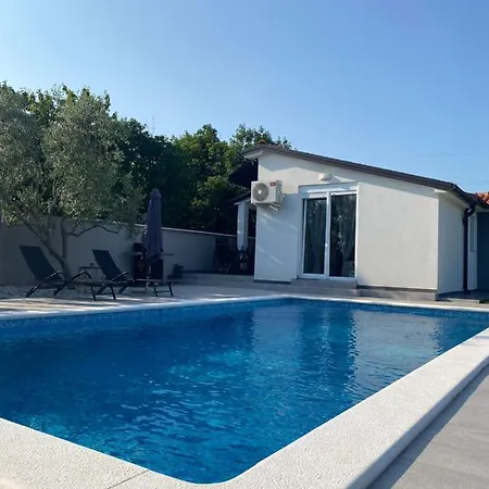 Kuca Za Odmor Lilly *