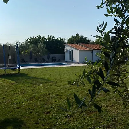 Kuca Za Odmor Lilly *